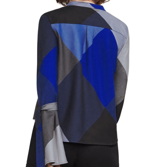 NWT BCBGMaxAzria "MARRISA" Blue Colorblock Top - Picture 2 of 4